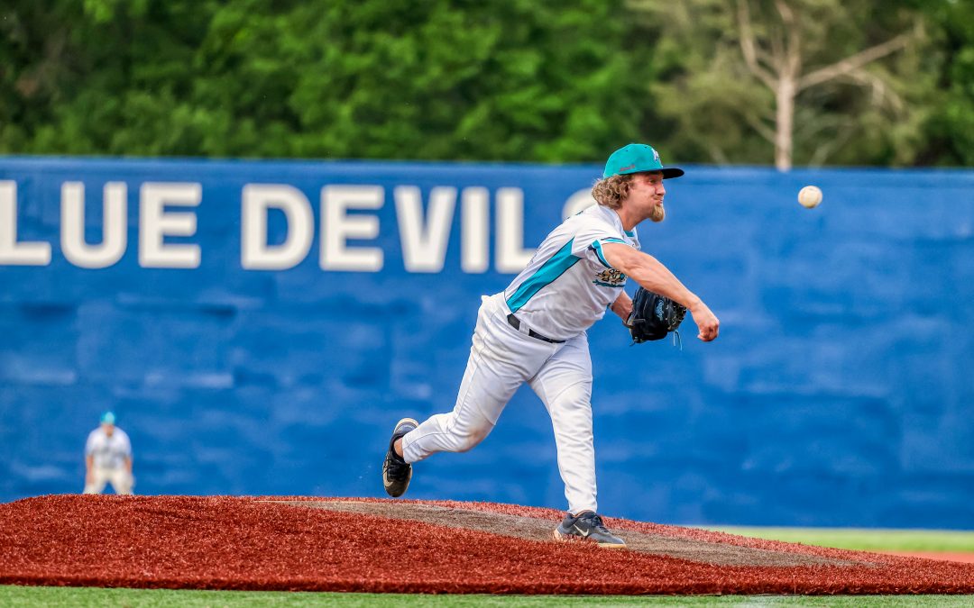 Spinners claim season opener from Owls